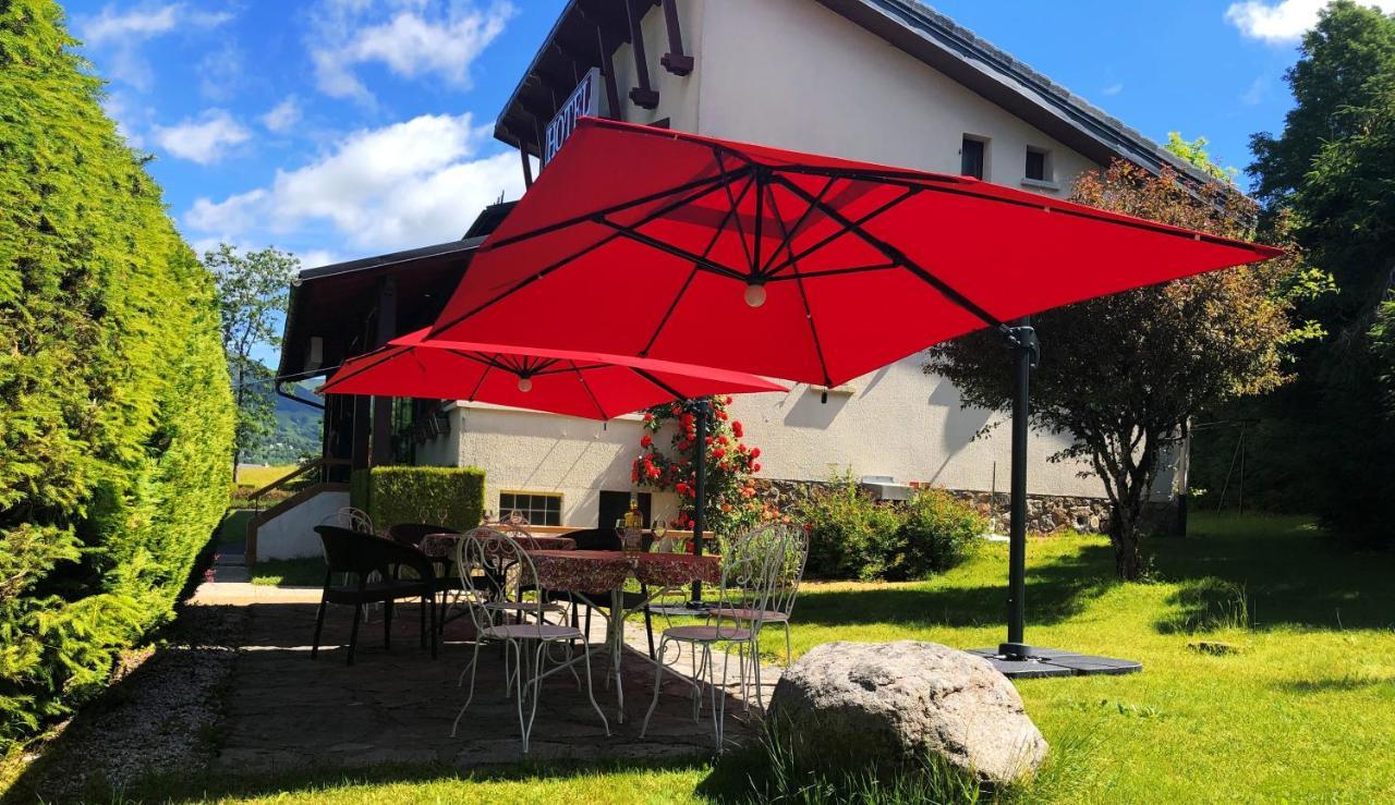 L'Escoundillou Hotel Saint-Jacques-des-Blats Екстериор снимка