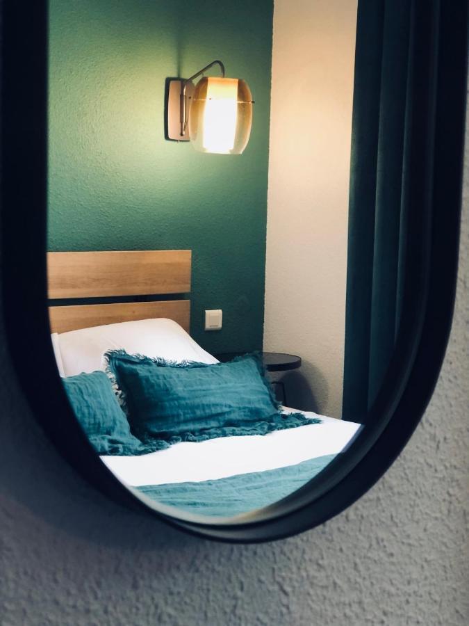 L'Escoundillou Hotel Saint-Jacques-des-Blats Екстериор снимка