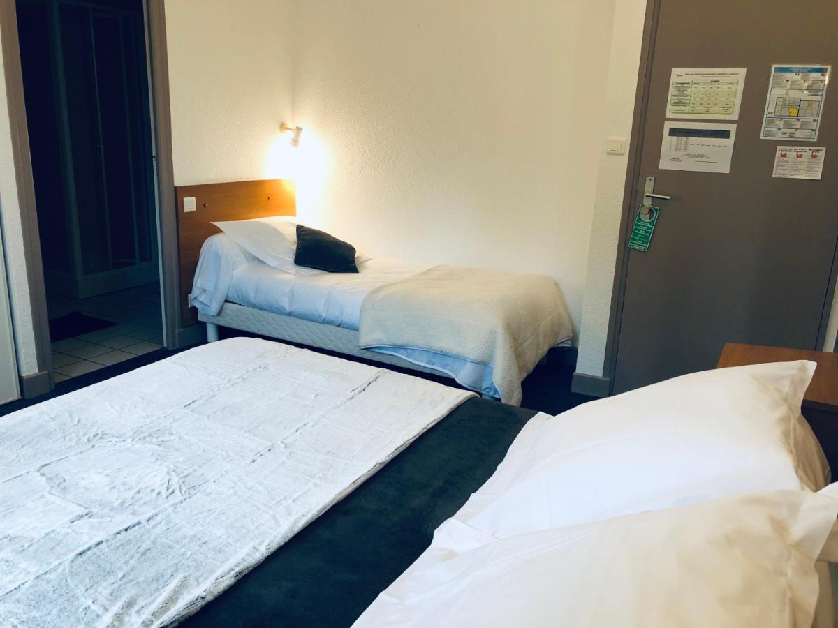 L'Escoundillou Hotel Saint-Jacques-des-Blats Екстериор снимка